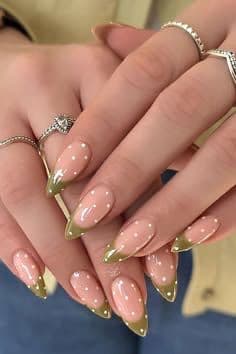 Pistacho Dotted Set